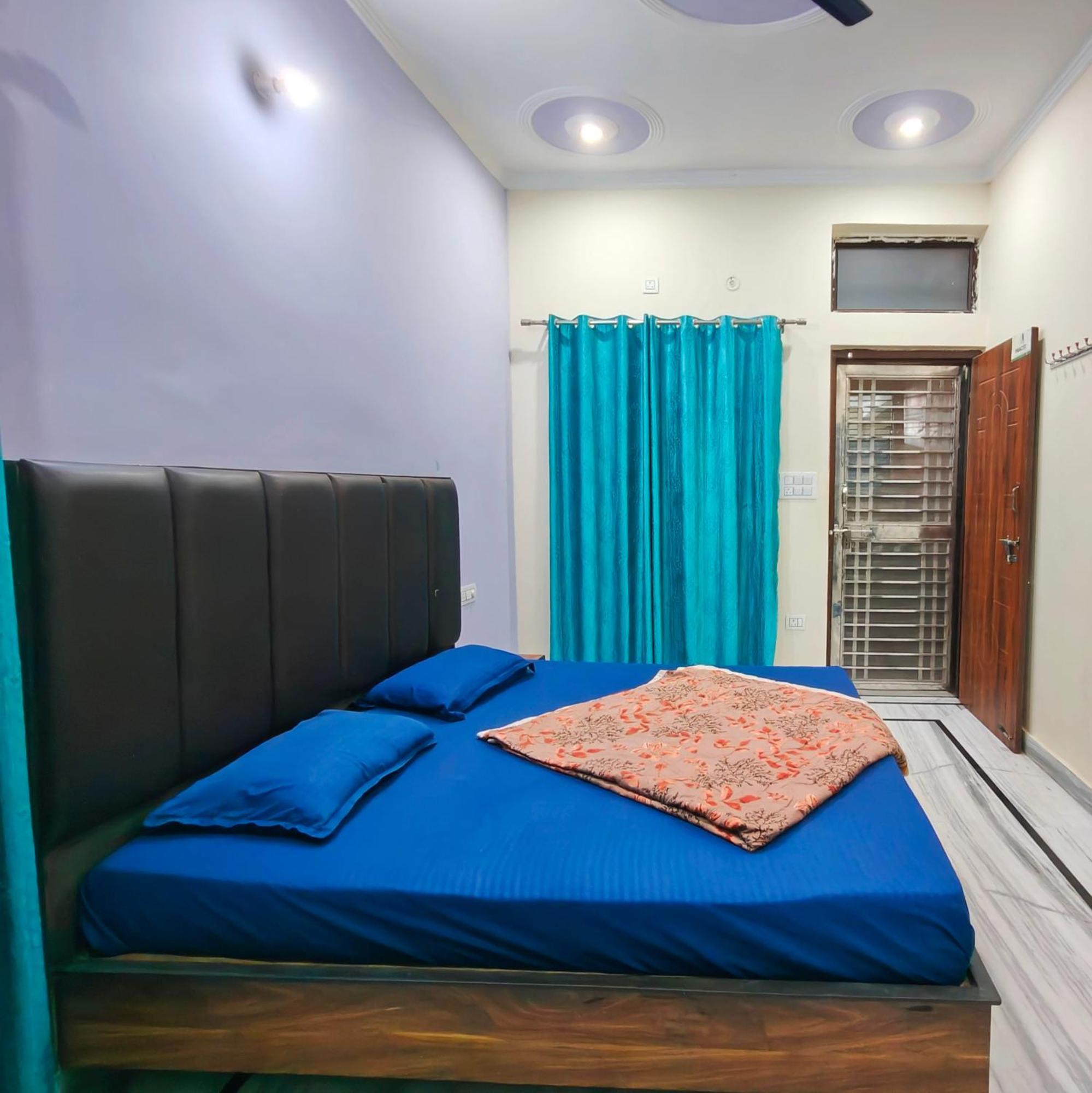 Deepak Homestay Rishikesh